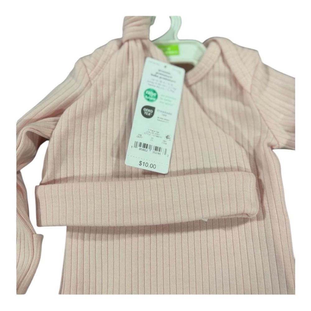 Carters Pink Ribbed Knotted Gown and Hat Set 2pc Newborn 112118615 - Picture 2 of 2